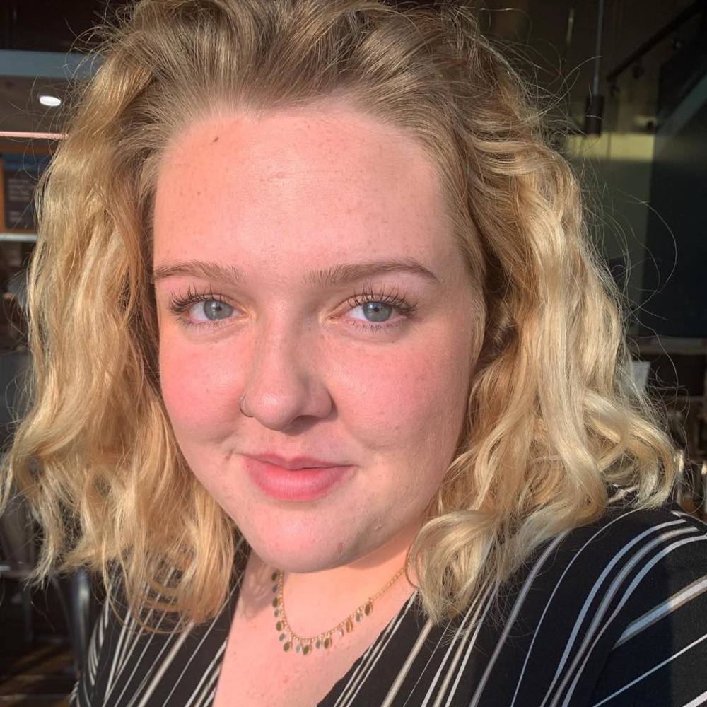 Meet your Posher, Anna